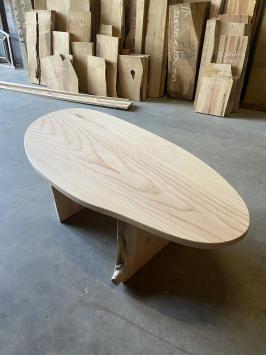 Salon tafel van Douglas hout